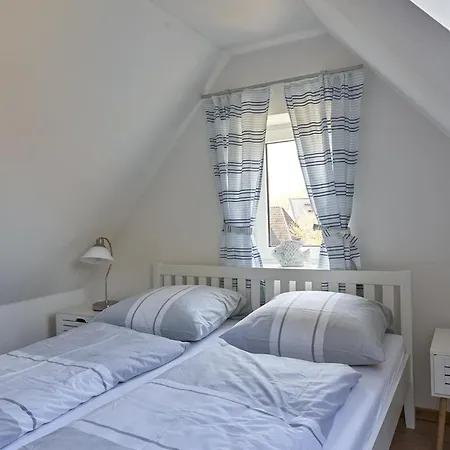 Haus Am Wald Apartment